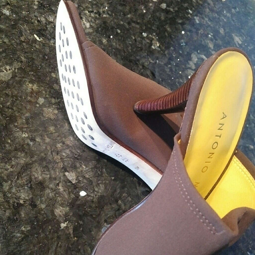 High heel slip-on 's